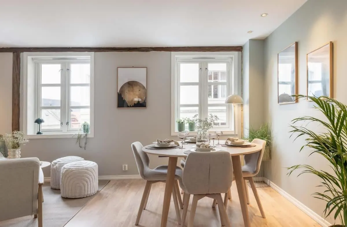 Dom wakacyjny Dinbnb Apartments L 600 M To Bryggen L 3-Story House L New In 2023 Bergen